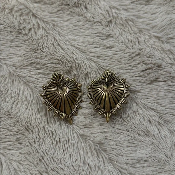 Ask and Embla Sacred Heart Hangers - Picture 2 of 3